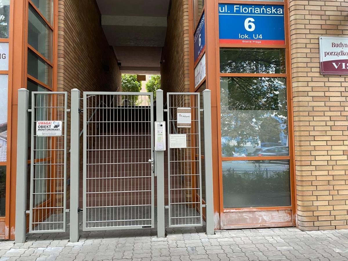 Komfortowy Apartament Na Florianskiej, Park Praski, Dw Wilenski,W Odleglosci Spaceru Od Starego Miasta, Milo Widziec Gosci Ze Zwierzetami Varsavia Esterno foto
