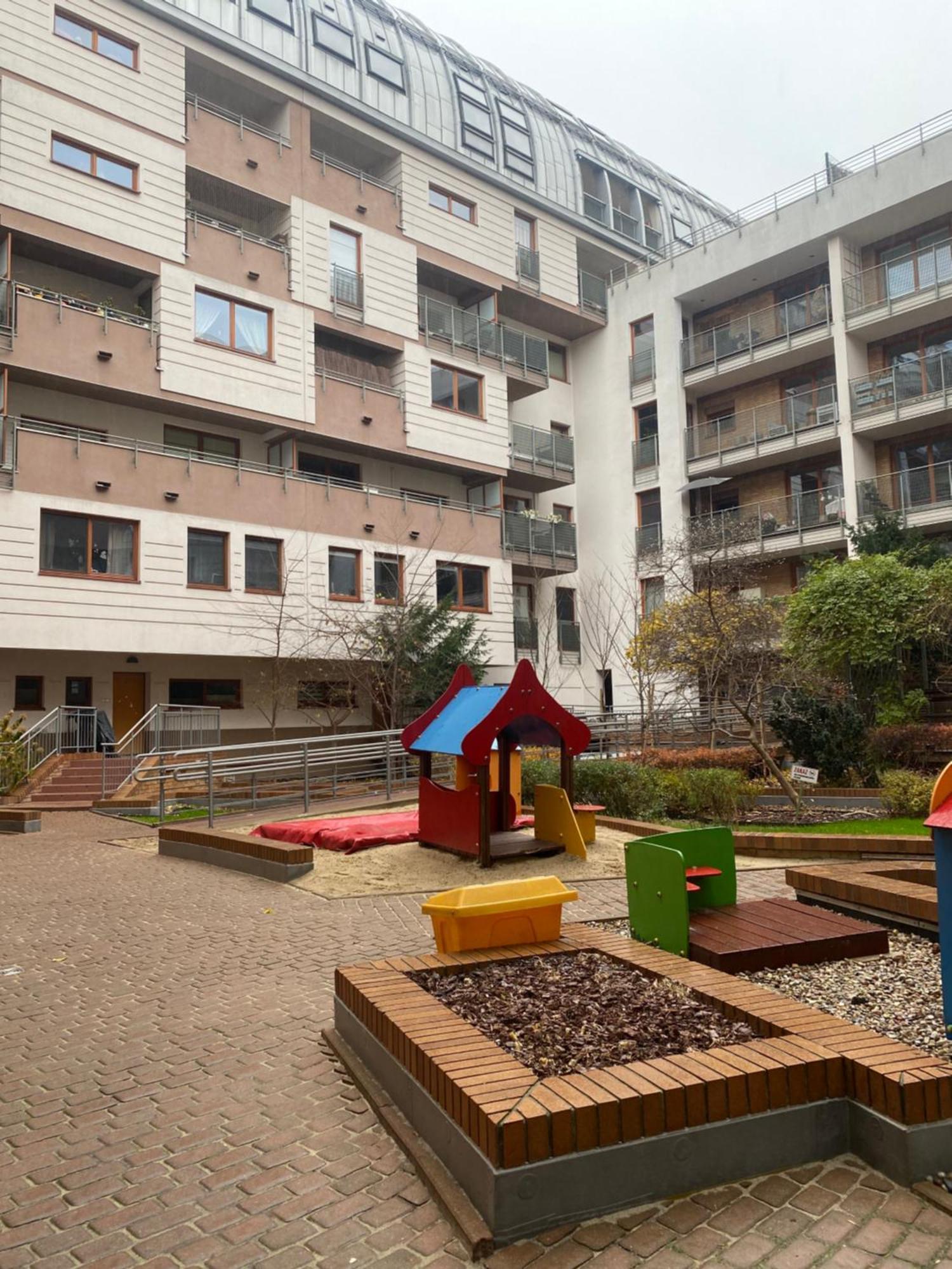 Komfortowy Apartament Na Florianskiej, Park Praski, Dw Wilenski,W Odleglosci Spaceru Od Starego Miasta, Milo Widziec Gosci Ze Zwierzetami Varsavia Esterno foto